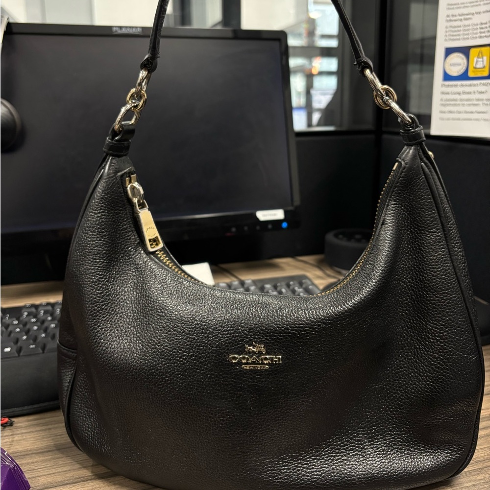 Coach shoulder bag